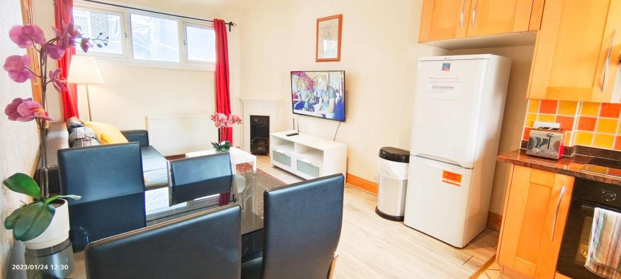 Flat 2, 6 Tauton Mews In Marylebone Apartment Londra Exterior foto