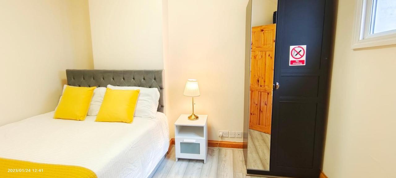 Flat 2, 6 Tauton Mews In Marylebone Apartment Londra Exterior foto