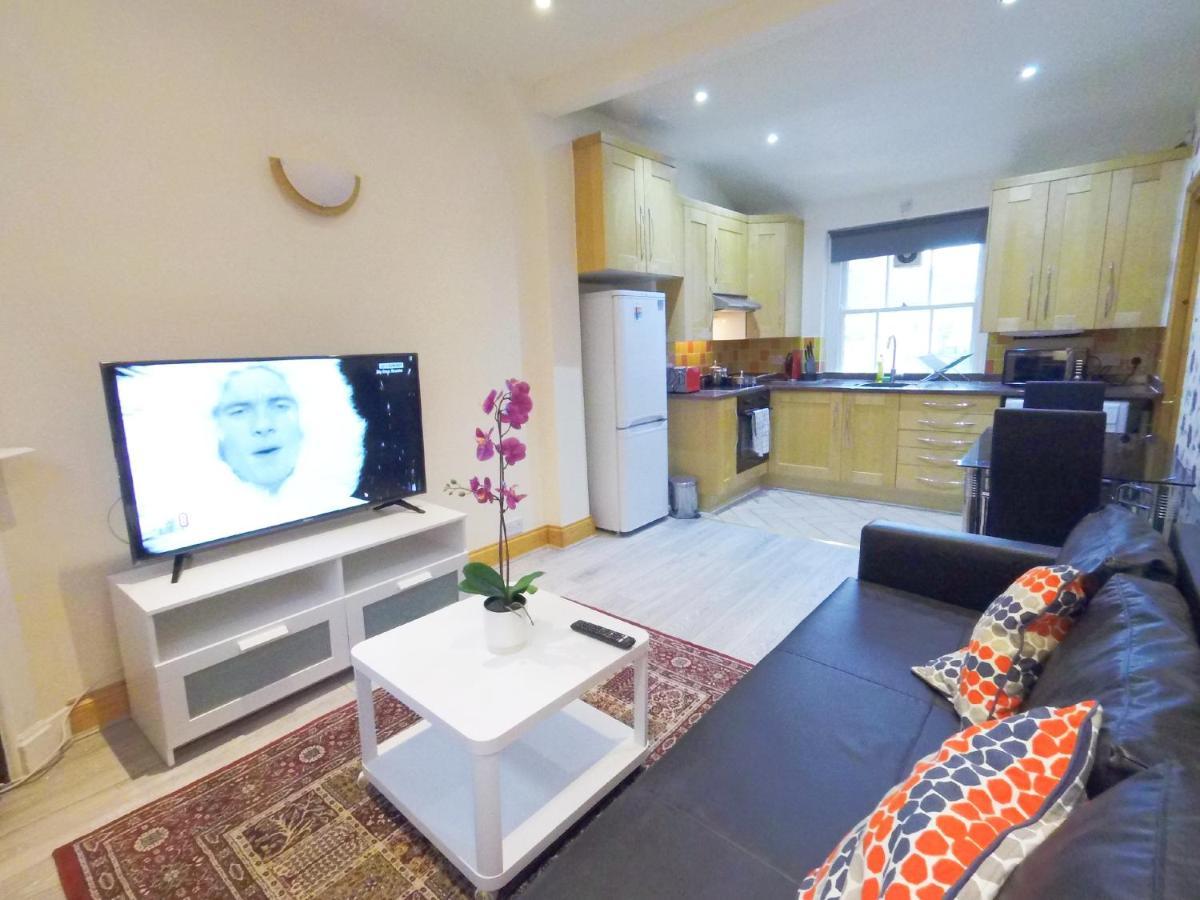 Flat 2, 6 Tauton Mews In Marylebone Apartment Londra Exterior foto